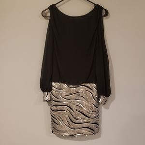 Size 0 Cache Black Silver Sequin Dress Slit Sleeve